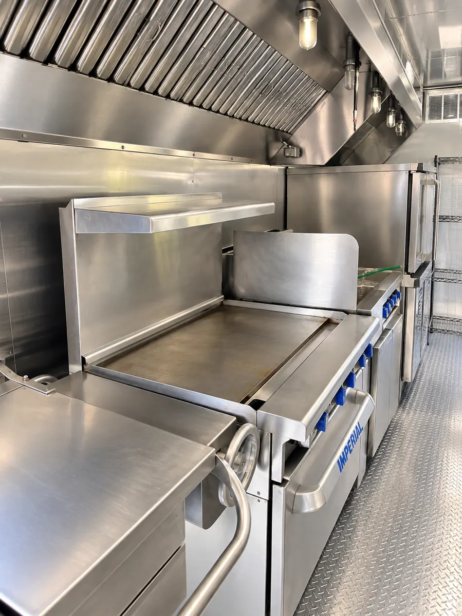 26ft baby bulk kitchen griddle cooking line(1)